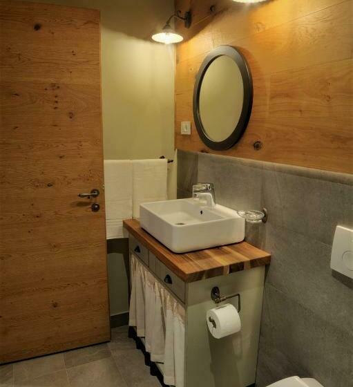 اتاق استاندارد سه نفره, Zamorc