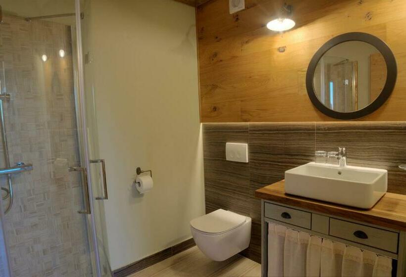 اتاق استاندارد, Zamorc