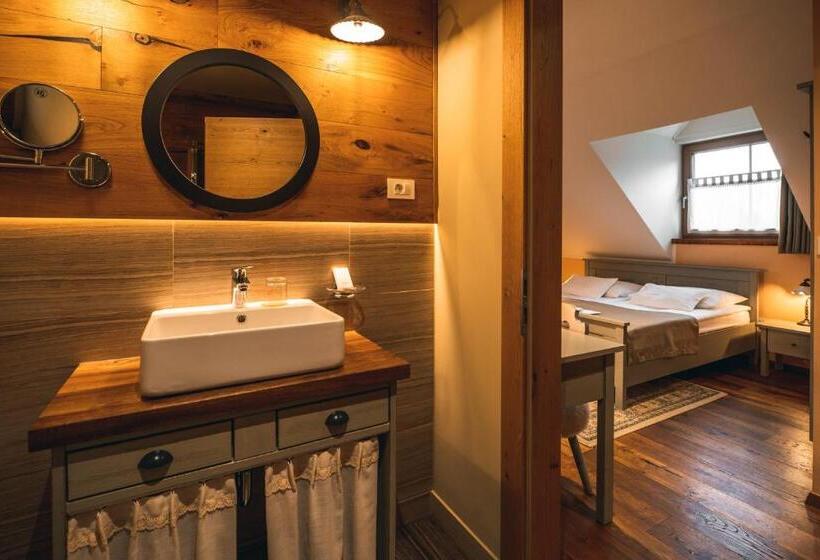 اتاق استاندارد, Zamorc