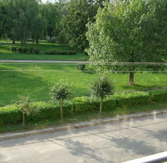 발코니 디럭스 룸, Rusalika