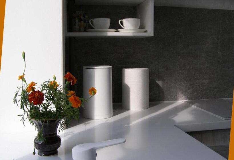 발코니 디럭스 룸, Rusalika