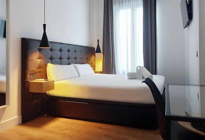 سوییت جونیور, Woohoo Rooms Chueca