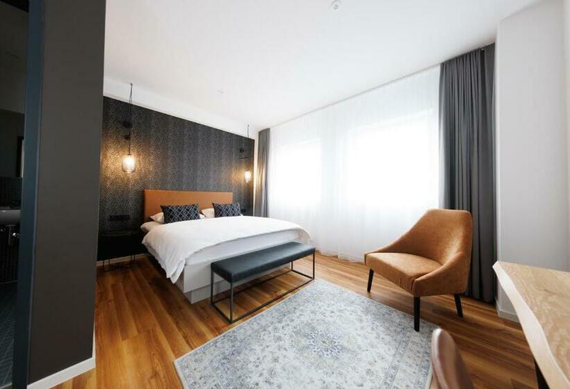 Standard-huone, Internationales Studierenden