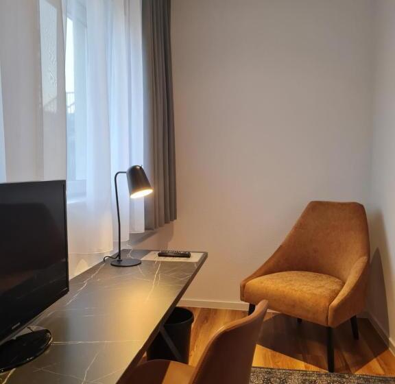 Standard Yhden Hengen Huone, Internationales Studierenden