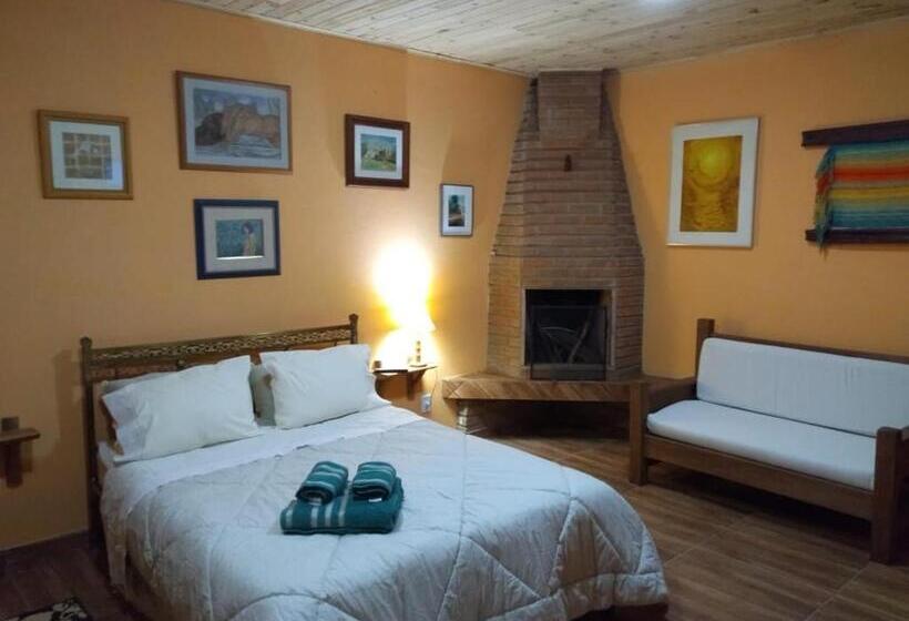 标准工作室, Pousada Bolo Húngaro