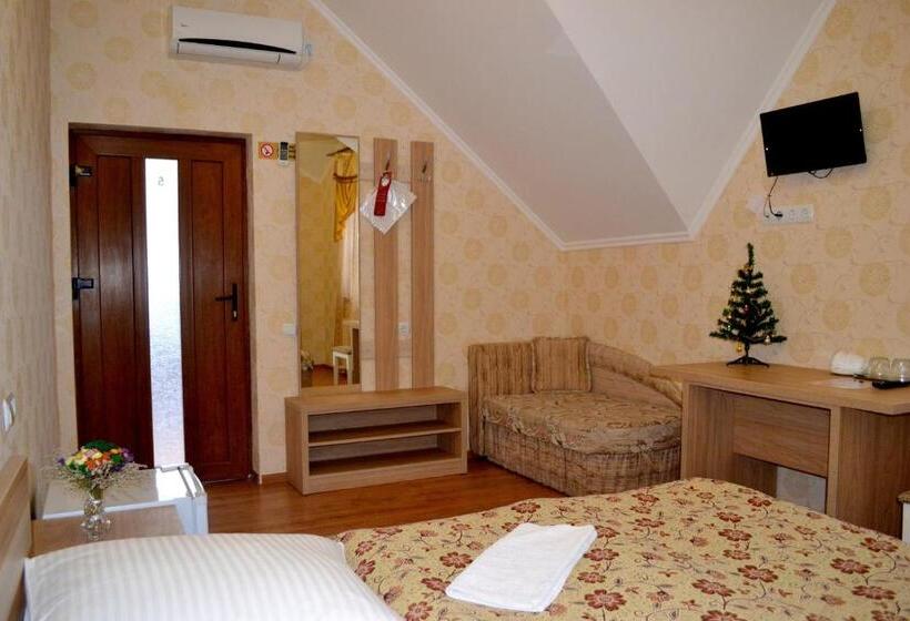 Трехместный Номер Классика, Zlata Praha