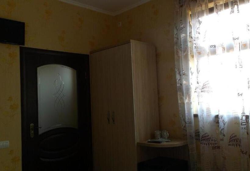 غرفة قياسية, Zlata Praha