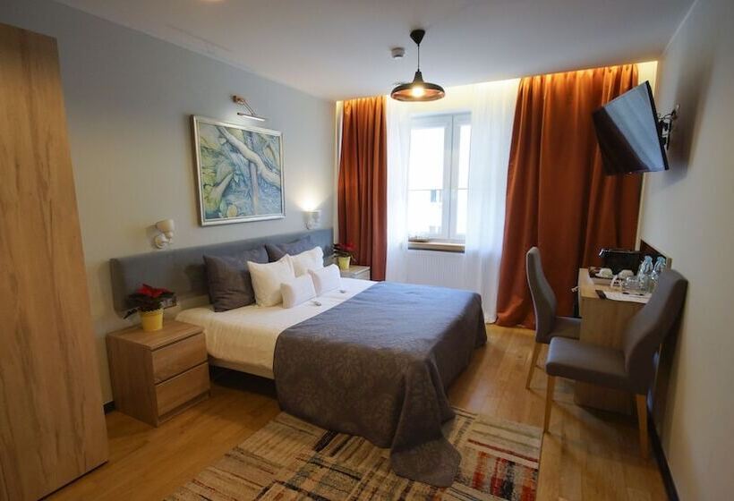 آپارتمان 1 خوابه, Apartamenty Efekt 72