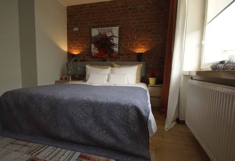 آپارتمان 1 خوابه, Apartamenty Efekt 72