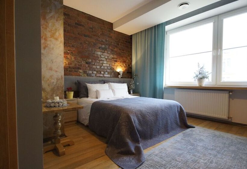 آپارتمان 1 خوابه, Apartamenty Efekt 72