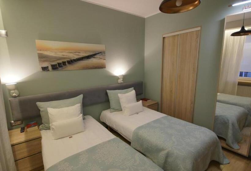 استودیوی استاندارد, Apartamenty Efekt 72