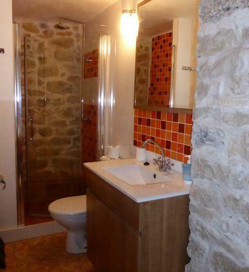 Семейный Номер, Albergue El Condor