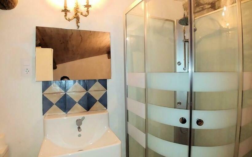 Номер Стандарт, Albergue El Condor
