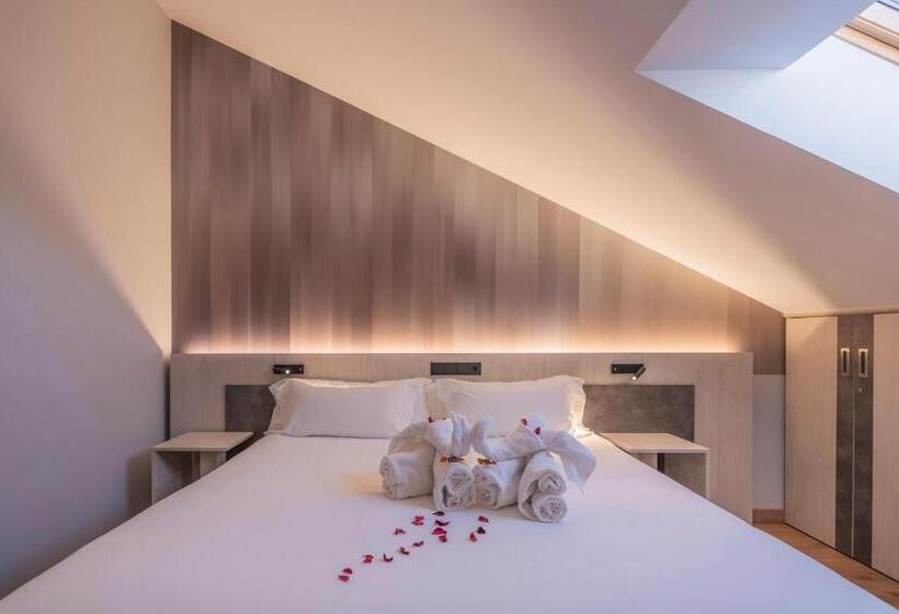 اتاق لوکس, Neru Con Encanto