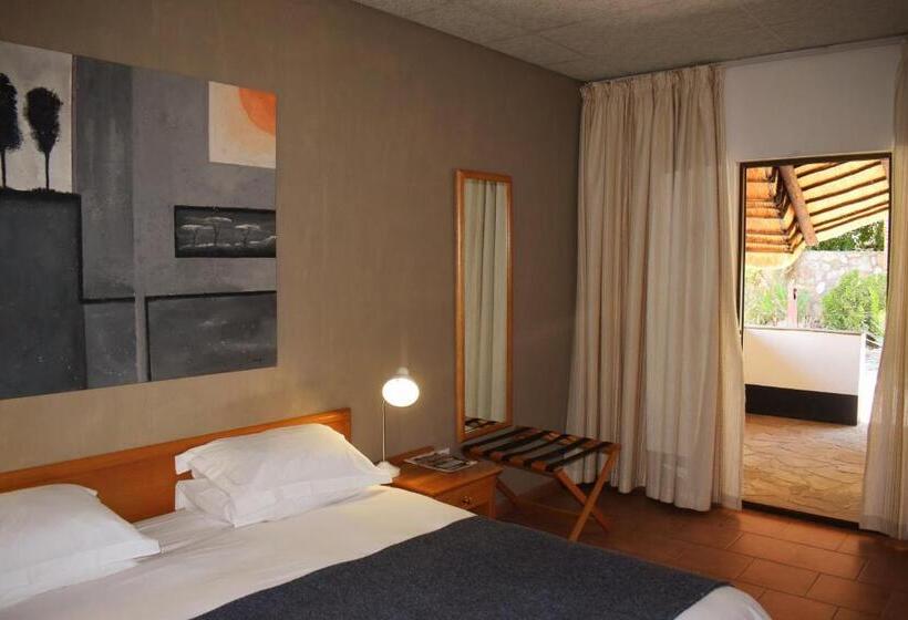 Deluxe Kamer, Central Hotel Omaruru