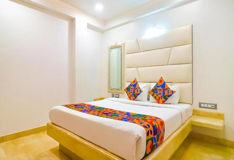 اتاق لوکس, Fabhotel Ruklo