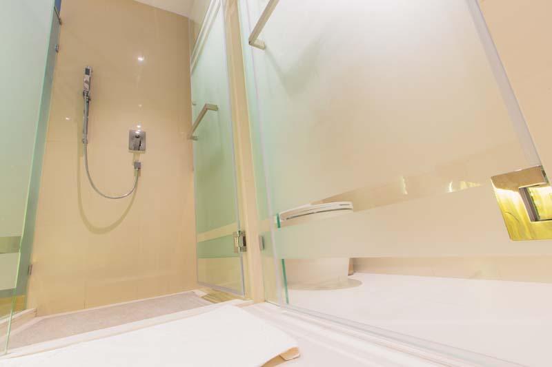 标准间, Ps Thungsao