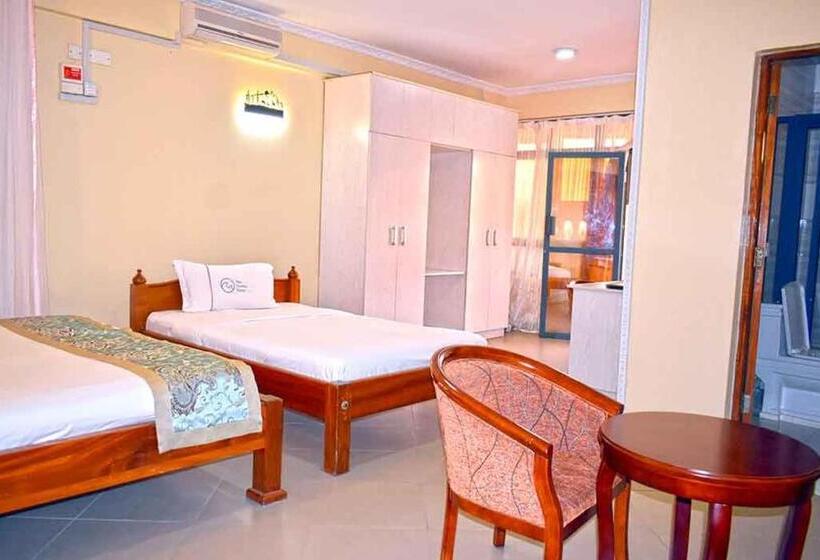 اتاق لوکس, Two Oceans Hotel Voi