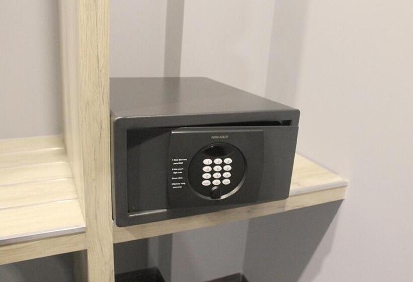 스탠다드 룸, Mx Lagunilla