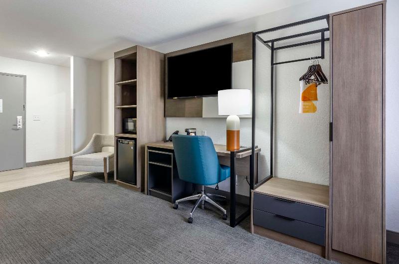 غرفة قياسية سرير كينج, Comfort Inn