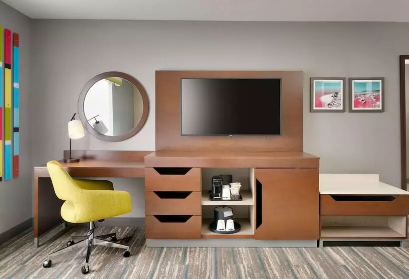 اتاق استاندارد, Hampton Inn & Suites Salt Lake City Airport