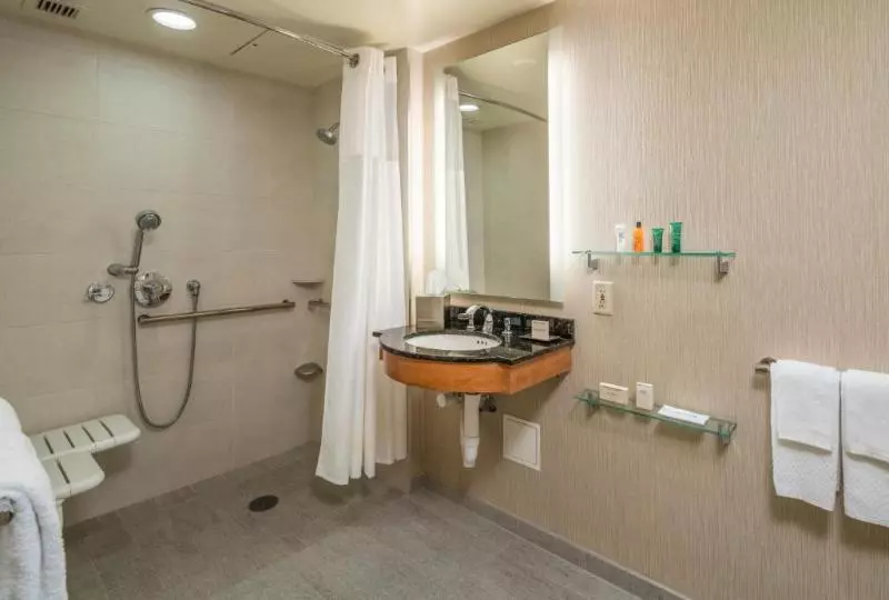 キングサイズベッドのスイートルーム, Holiday Inn Twin Falls, An Ihg