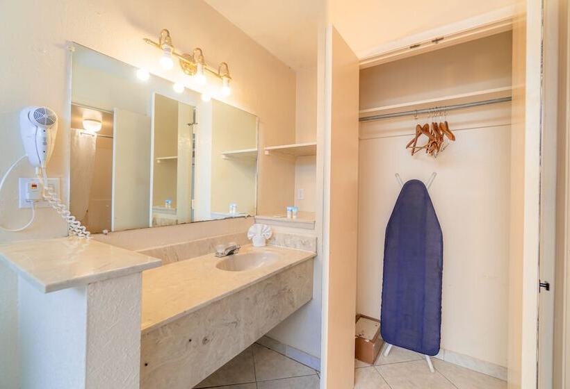 חדר דלוקס, Sevilla Inn Kissimmee Near Disney