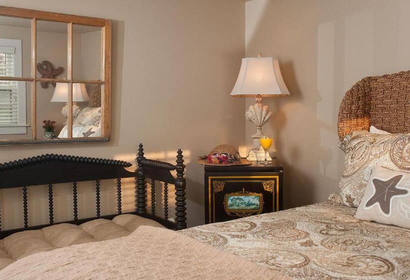 غرفة ديلوكس سرير ملكى, Ship S Knees Inn