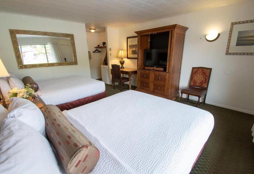 标准间, Scotty's Lakeside Resort