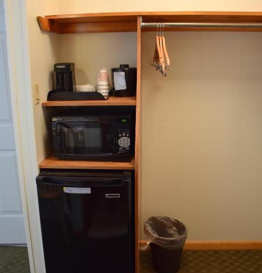 标准间带双人床, Scotty's Lakeside Resort