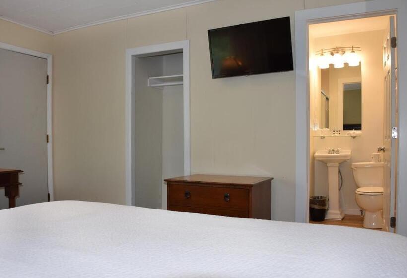 带大床的标准间, Scotty's Lakeside Resort