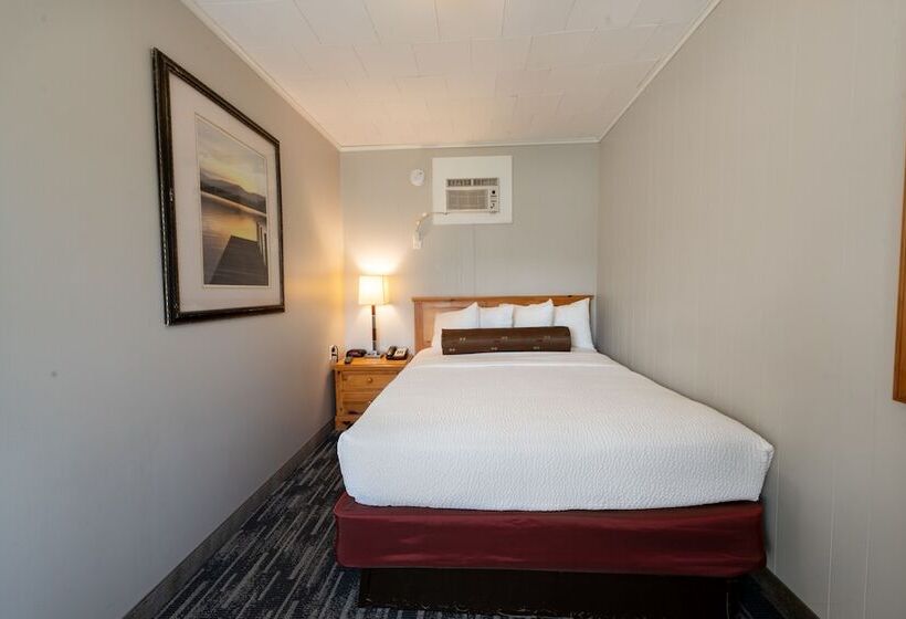 标准工作室, Scotty's Lakeside Resort