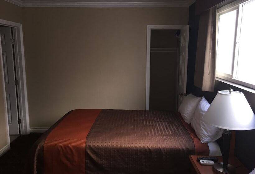 חדר סטנדרט מותאם לאדם עם מוגבלויות, Seaside Motel