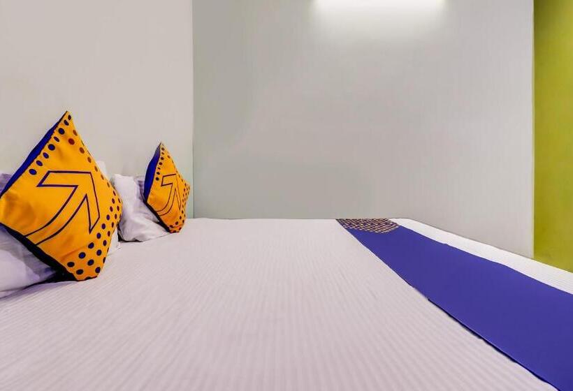 Трехместный Президентский, Spot On 68052 Surya Guest House