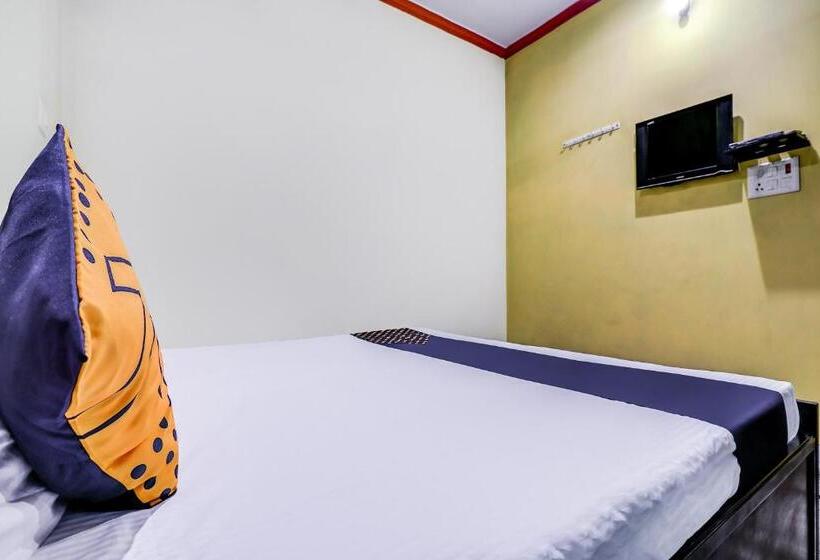 اتاق اجرایی سه نفره, Spot On 68052 Surya Guest House