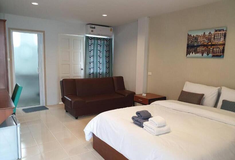 غرفة قياسية, Aiyapach Inn