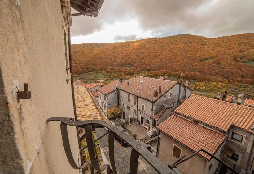 غرفة قياسية ثلاثية, Dimora Fresilia Casa Vacanze