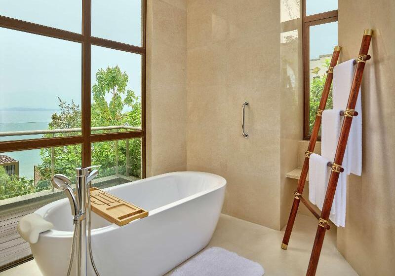 ツーベッドルーム　ヴィラ, Lushan West Sea Resort, Curio Collection By Hilton