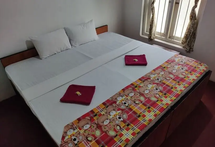 Chambre Economy, Catch The Ella Train Hostel