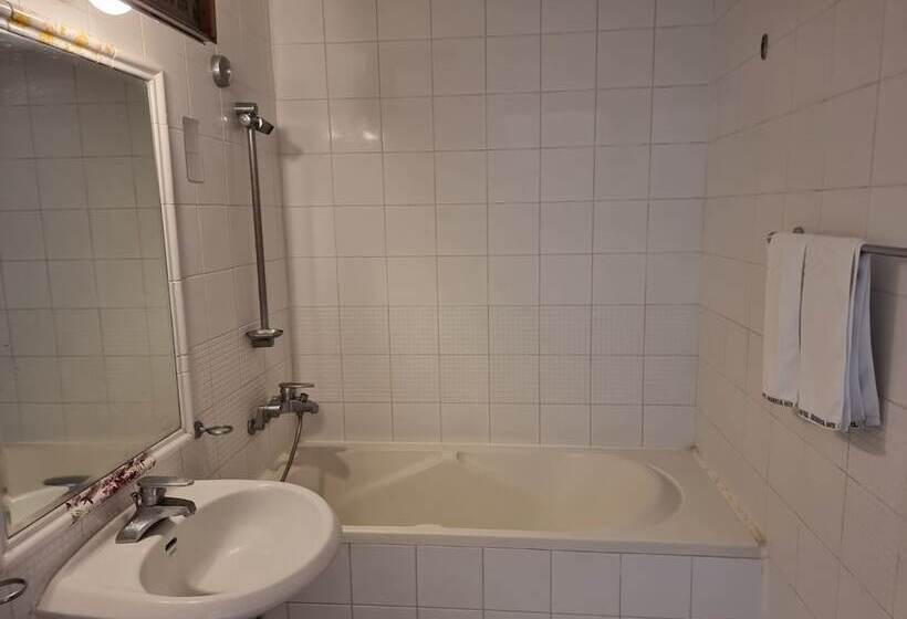 Семейный Номер, Benikea Hotel Mountain & Ocean Yangyang
