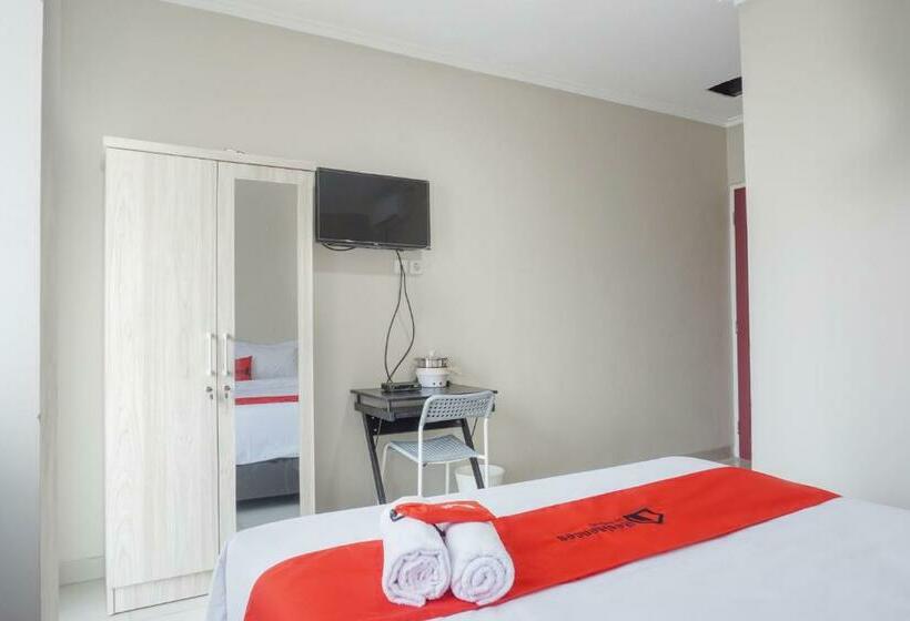 标准间, Residences By Reddoorz Near Mt Haryono