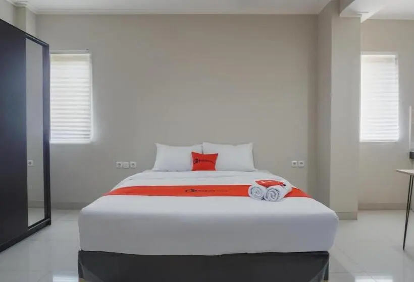 デラックスルーム, Residences By Reddoorz Near Mt Haryono