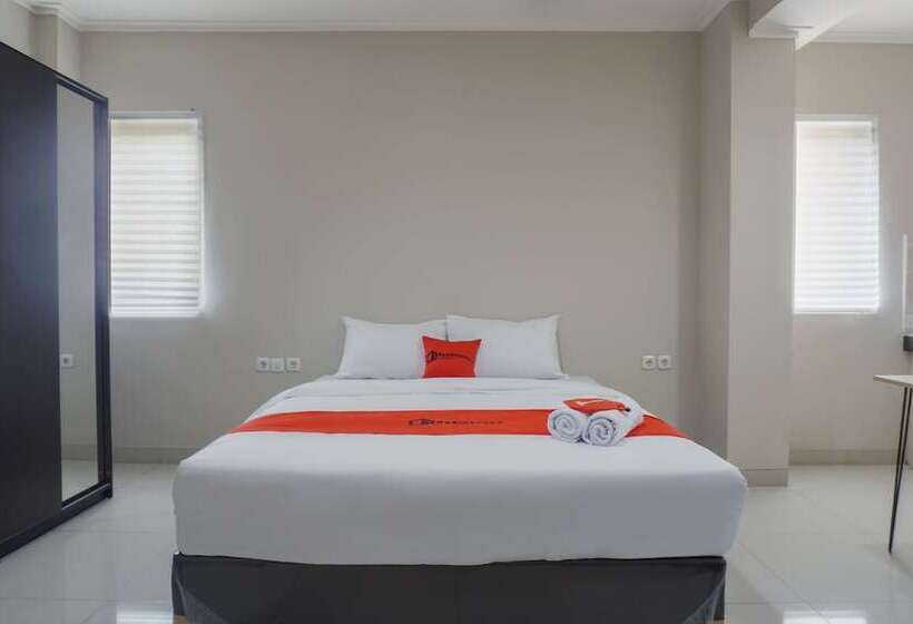 Номер Стандарт, Residences By Reddoorz Near Mt Haryono