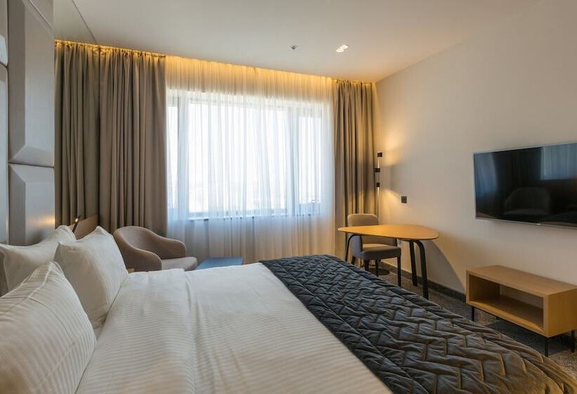 اتاق استاندارد, Mona Plaza