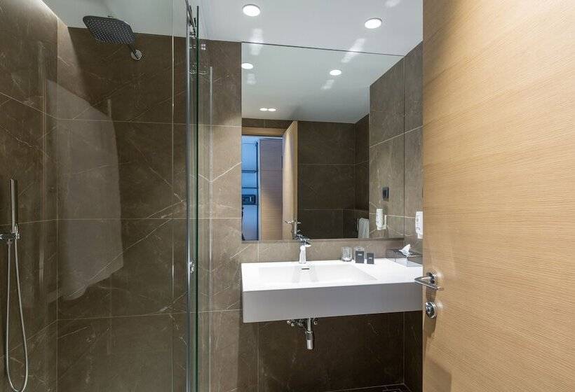 آپارتمان 1 خوابه, Mona Plaza