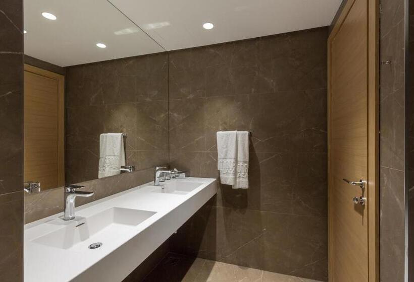 آپارتمان 1 خوابه, Mona Plaza