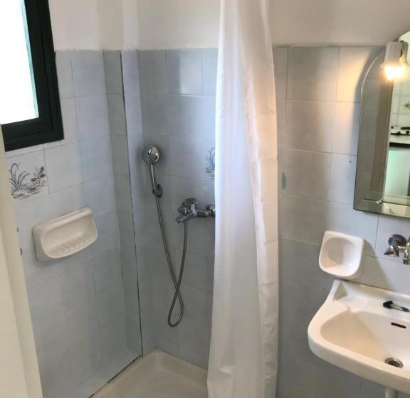 استودیوی استاندارد, Merlis Studios