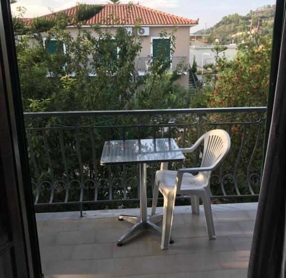 استودیوی استاندارد, Merlis Studios