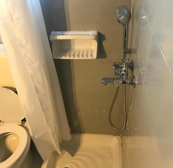 استودیوی استاندارد, Merlis Studios