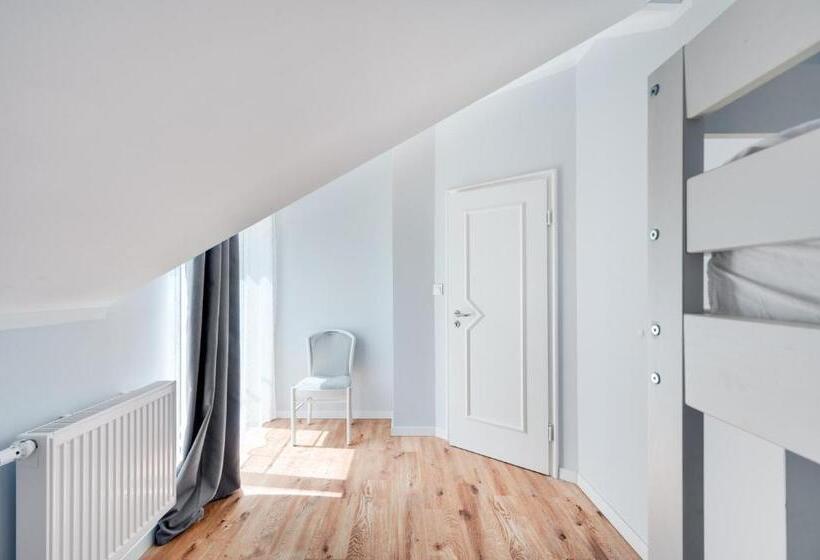 Четырехместный Номер Стандарт, Płaczewo